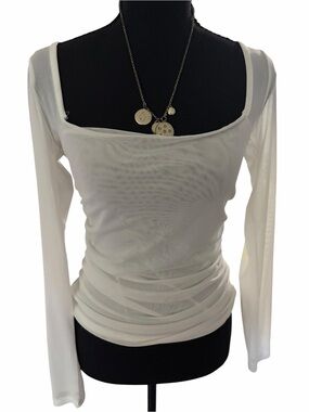 Timing White Long Sleeve Scoop-Neck Sheer Layered Top